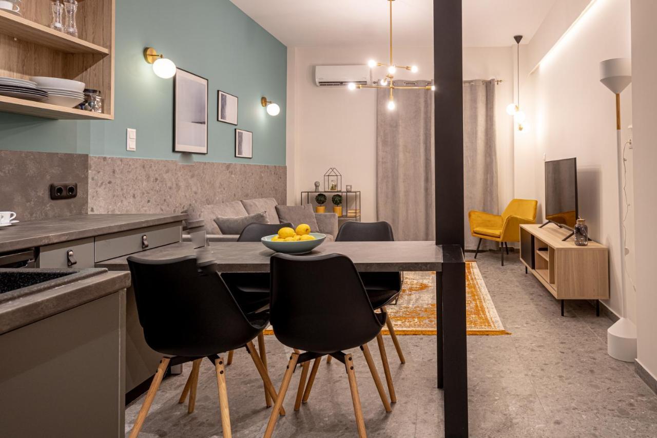Elegant Apt 5' From Ampelokipi Metro Station เอเธนส์ ภายนอก รูปภาพ